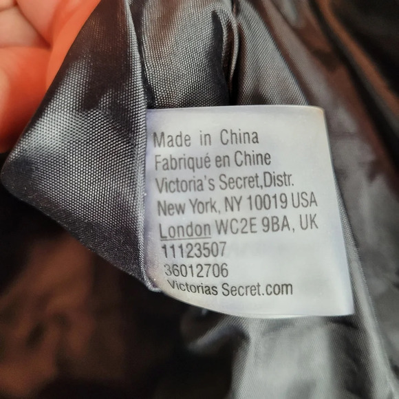 Victoria's Secret Sparkle Large Black Weekender Zippered Tote Bag - Picture 11 of 12